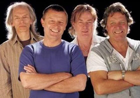 Asia: con el poderoso sonido de los 70.
