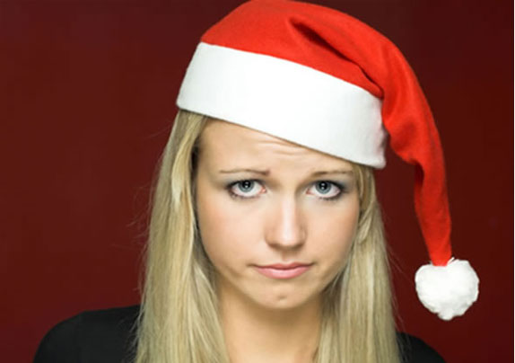 La navidad es la época perfecta para que la gente se enfrente a un escenario muy parecido al que vivió desde niño, porque son los mismos regalos, son las mismas luces, el pesebre, la comida. La persona no dejará de recordar consciente o inconscientemente las limitaciones o los traumas, pocos o muchos, que tuvo en sus navidades infantiles.