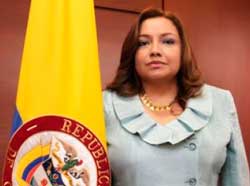Ministra del Medio Ambiente Luz Helena Sarmiento