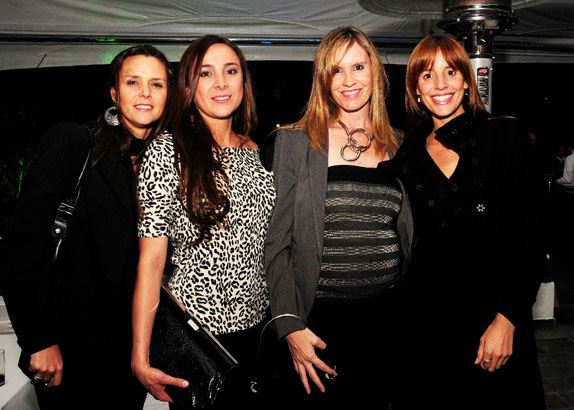 De izquierda a derecha: Maxine Masi, Carolina Arias, Sandra Patterson, Carolina Gómez.