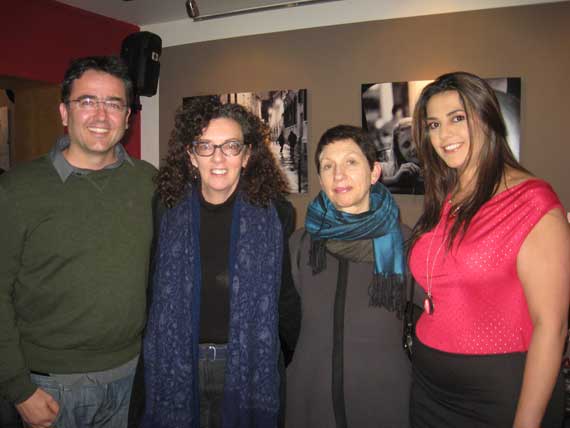 De izquierda a derecha: Kike Calvo, Alison Morley, Susan Nicholas y Malú Guaqueta.