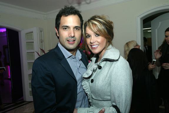 Alejandro Estrada y Nataly Umaña.