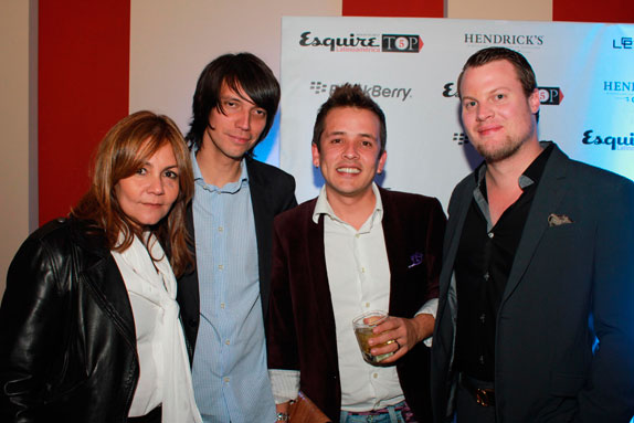 De izquierda a derecha: Lina Cantillo (diseñadora), Francisco Escobar (Revista Esquire), Jorge Duque Velez (diseñador) y Mauricio Mancini (empresario).