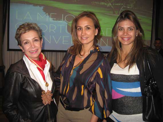 Guiomar Jaramillo, Peggy Fucci y Raquel Jaramillo. Guiomar Jaramillo, Peggy Fucci y Raquel Jaramillo.