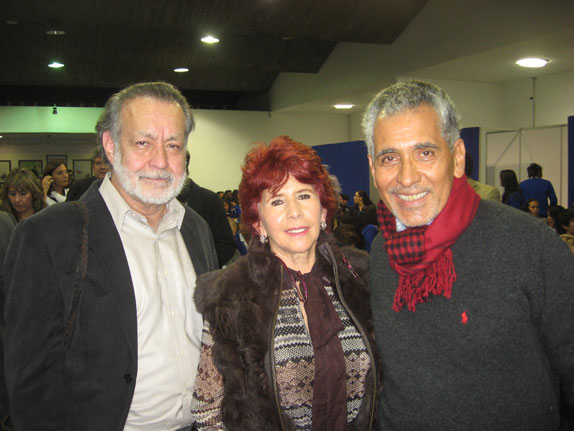 De izquierda a derecha: Jota Mario Arbeláez, Silvia Jaramillo y Carlos Alberto González.