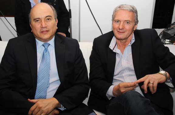 Guillermo Flórez, Embajador del Salvador y Sergio Cabrera Guillermo Flórez, Embajador del Salvador y Sergio Cabrera