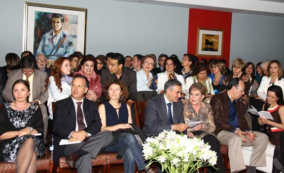 Algunos de los asistentes a la Tertulia de Gloria Luz Gutiérrez. Algunos de los asistentes a la Tertulia de Gloria Luz Gutiérrez.
