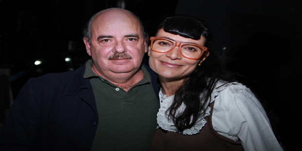 Fernando Gaitán con Beatriz Pinzón Solano (Ana María Orozco), “la hija” reconocida por el mundo. (Fotos: Prensa-Canal RCN).