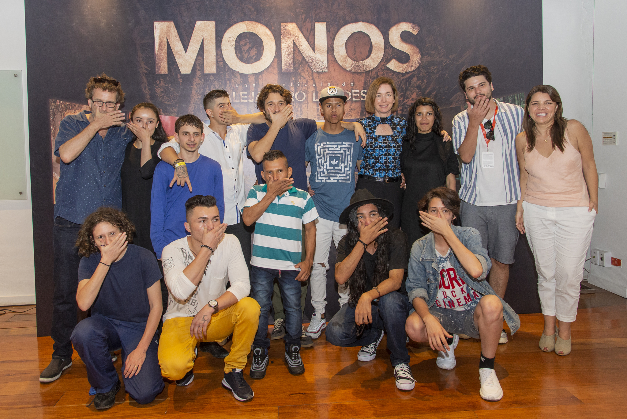 Los actores: Moisés Arias, Sofía Buenaventura, Laura Castrillón, Karen Quintero, Esneider Castro, Deiby Rueda, Julián Giraldo, Paul Cubides y Wilson Salazar.