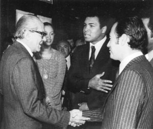 Classius Clay era el súper ídolo. Salía en las portadas de las más famosas revistas y diarios por sus peleas o por sus frases. Convencerlo para que viajara a Colombia era una odisea.