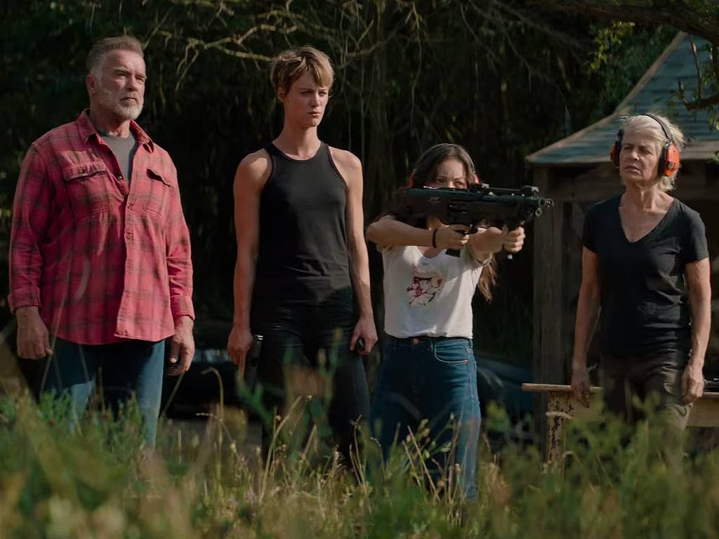 Arnold Schwarzenegger, Linda Hamilton y Natalia Reyes preparando una de las escenas de acción. (Foto: ARHIVO-dIARIO vIVIO).